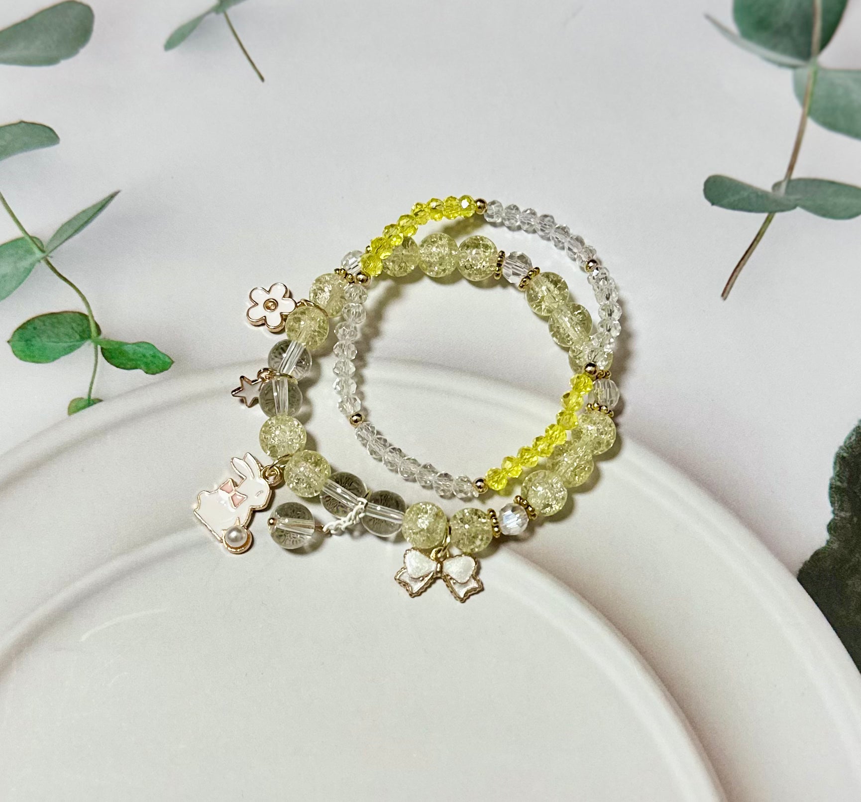 Crystal Beads Bunny Pendant Bracelet