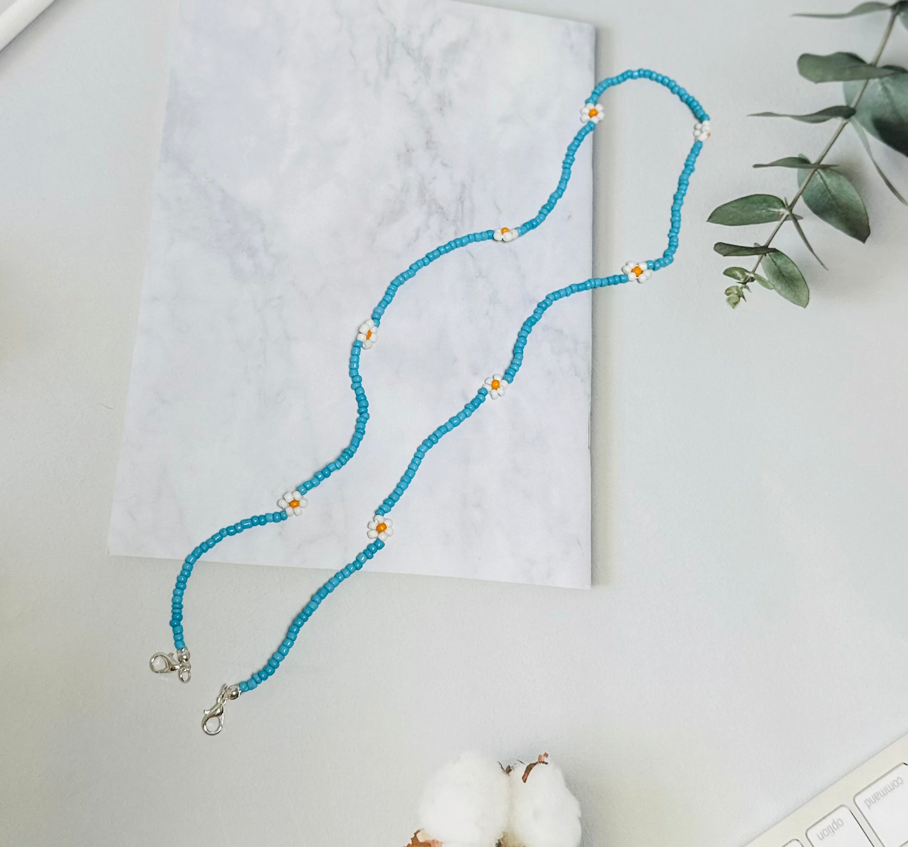 Daisy flower Eyewear Beaded Chain
