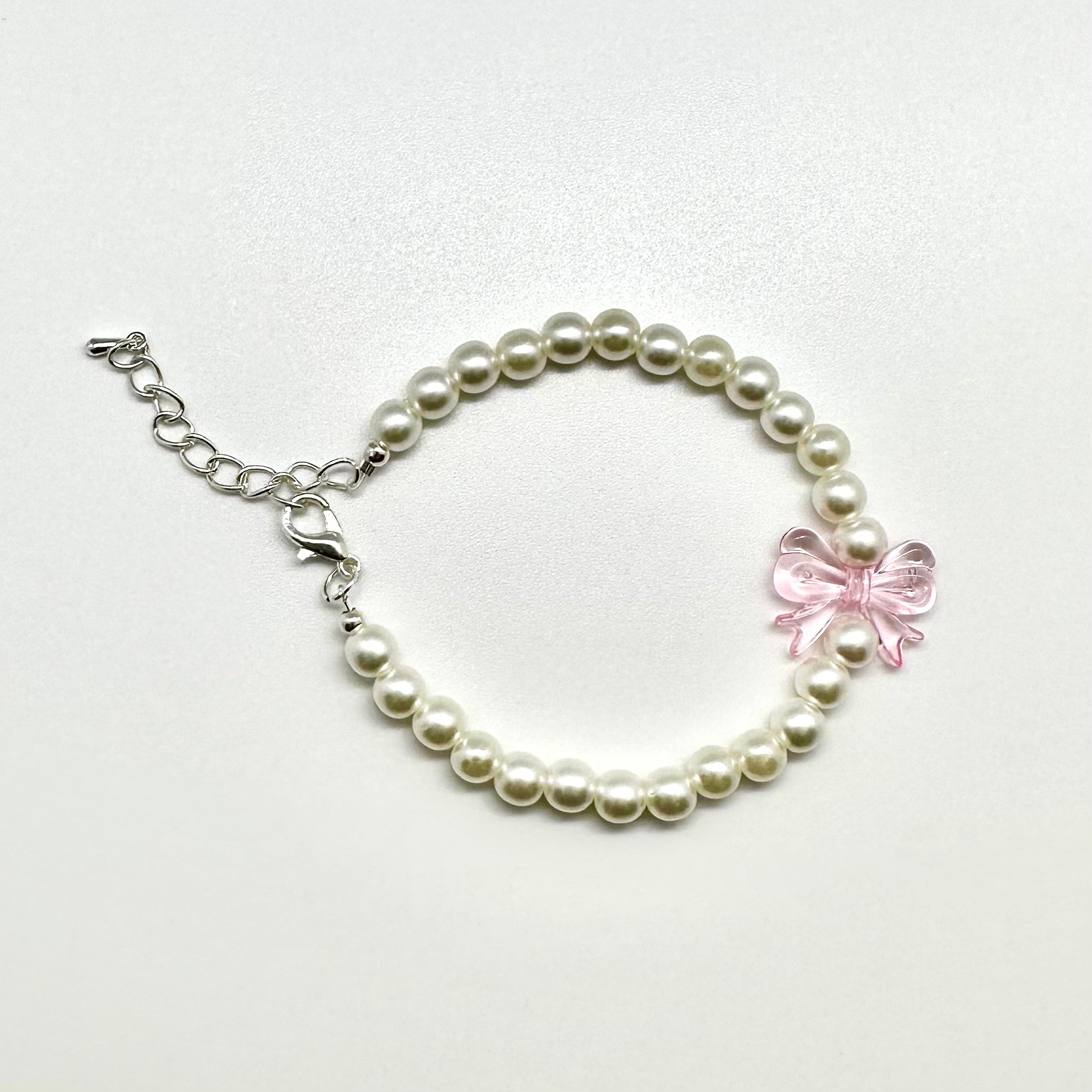 Pearl Bracelet with Acrylic Ribbon Beads