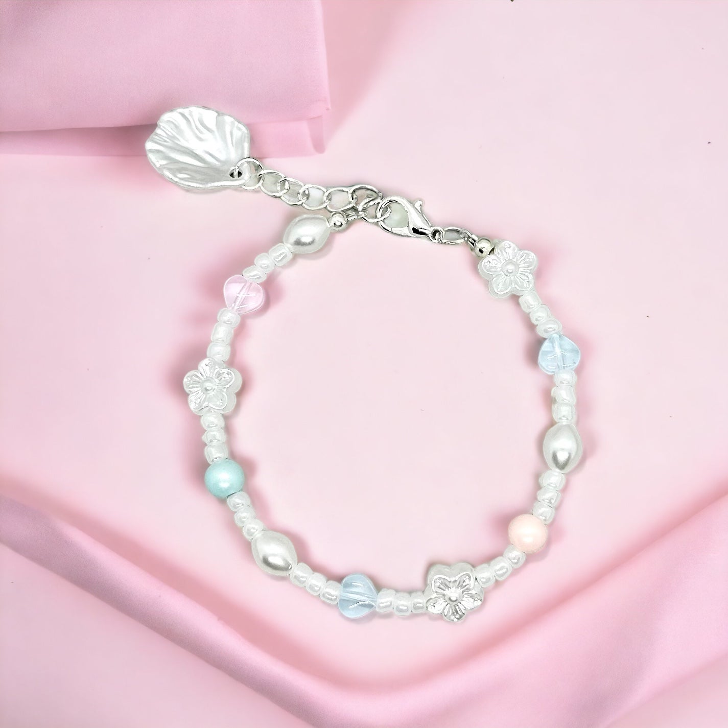 Sea shell pearl charm bracelet