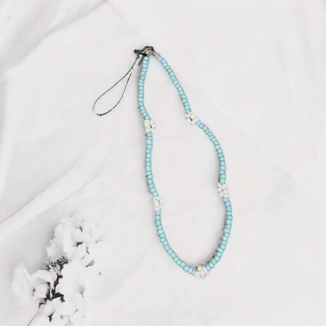 Daisy Flower Beaded Phone Charm