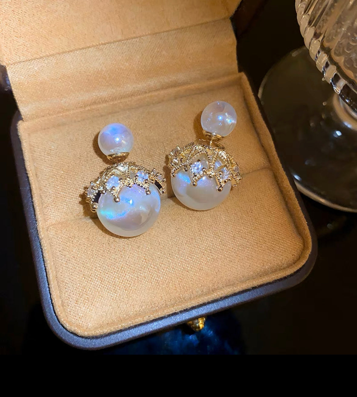 Fashion Pearl Earring Front-back pearl stud earring