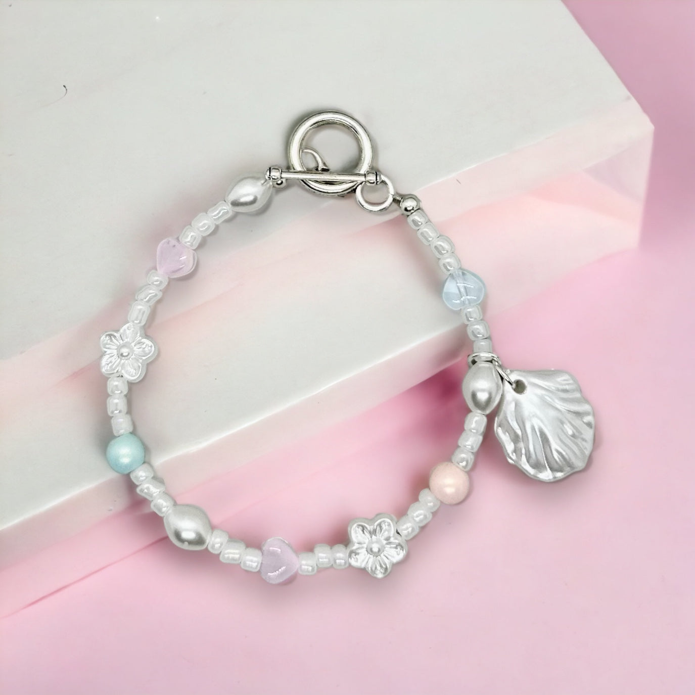 Sea shell pearl charm bracelet
