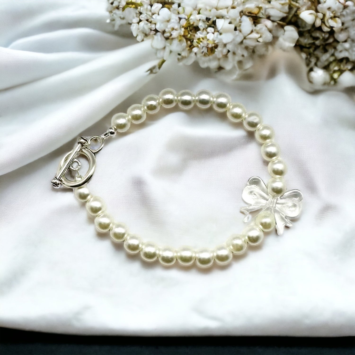 Pearl Bracelet with Acrylic Ribbon Beads